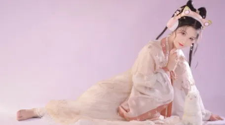 趣演(一键换装创作) 趣演(一键换装创作)