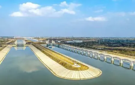 �Ͼ��ӳ�2025�ٷ����°汾